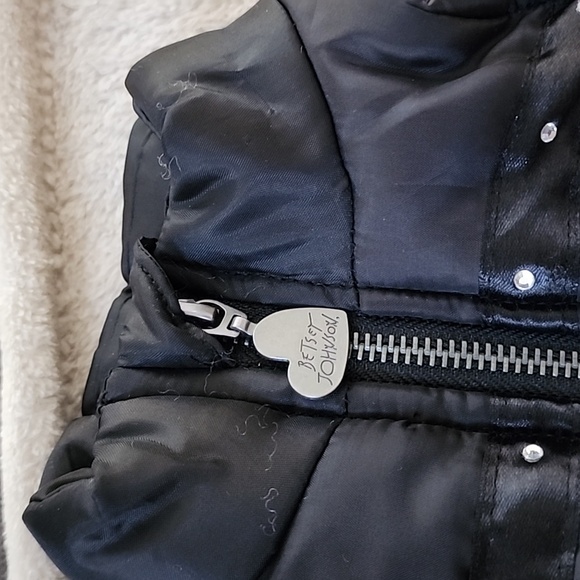 Betsey Johnson rhinestones puffer vest ❤️Baby Girl Size 3/6 months - Picture 2 of 12